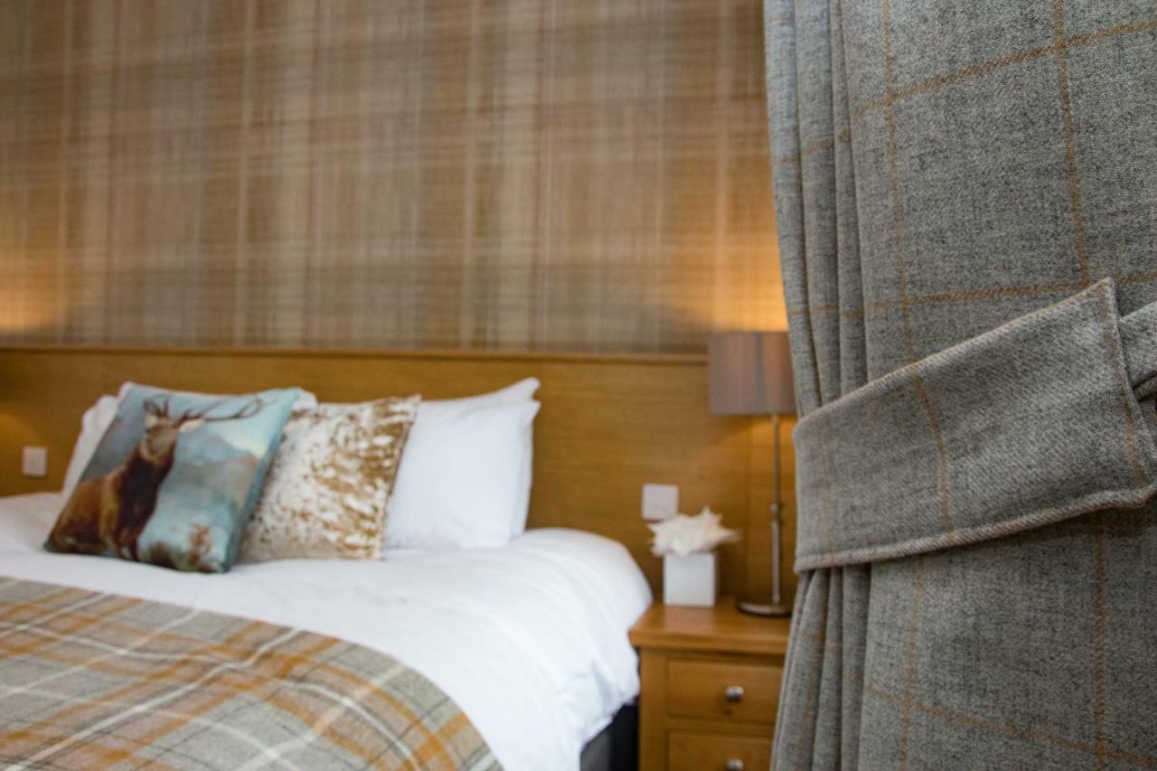 Mckays Hotel Pitlochry Bagian luar foto