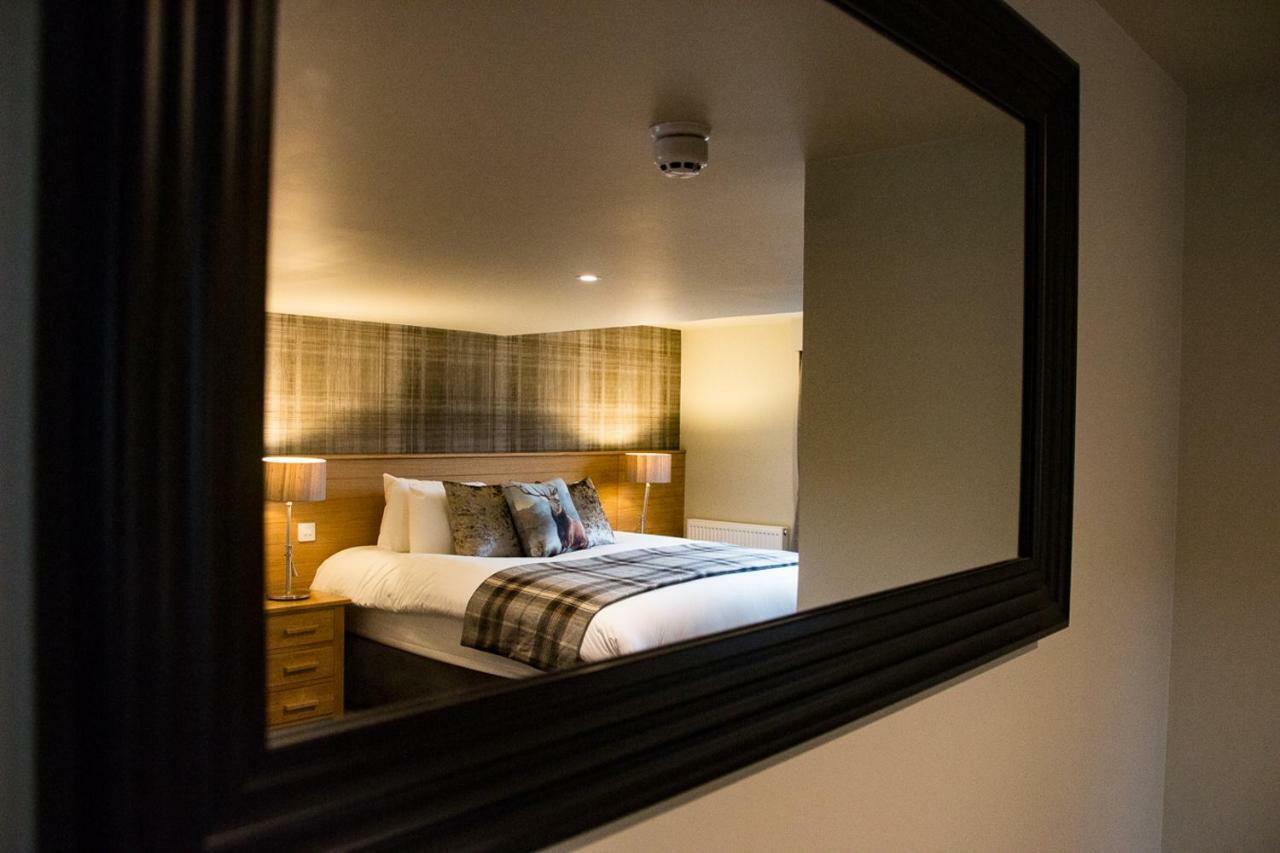 Mckays Hotel Pitlochry Bagian luar foto